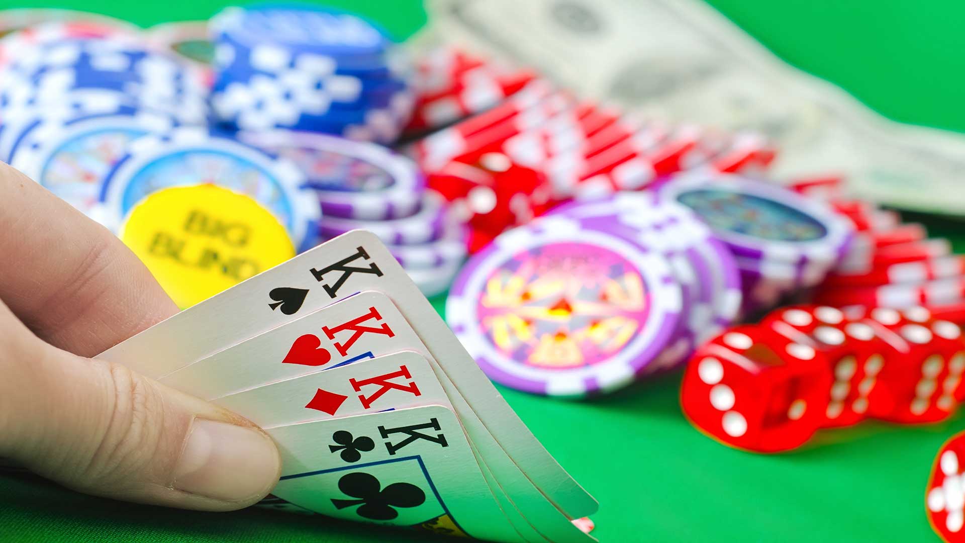 Evite los 10 errores principales cometidos al comenzar con Poker con dinero real